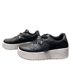 Zapatilla queens