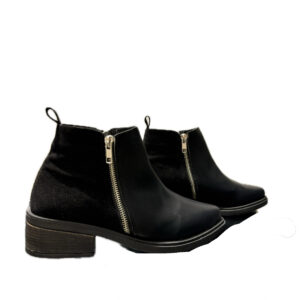 Bota Tina